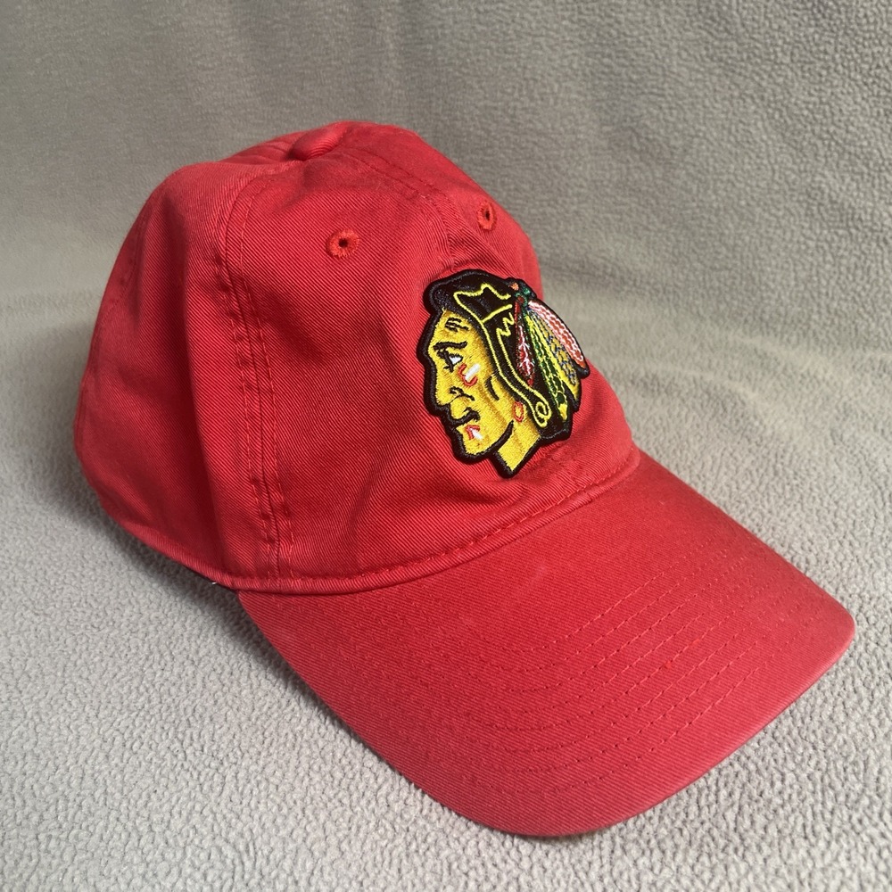Authentic NHL Headware Collection Adidas.‎ Chicago Blackhawks Hat. Super Flex XL